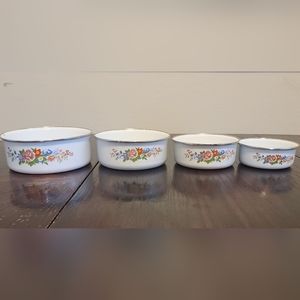 Vintage Floral Print Metal Enamel Nesting Mixing Bowls Kobe Kitchen Set of 4